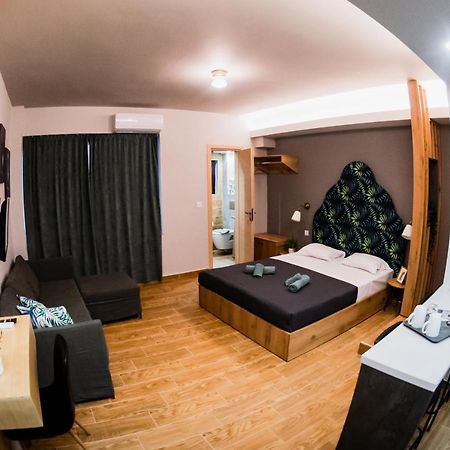 Glam Boutique Apartments - Thessaloniki Heart ภายนอก รูปภาพ